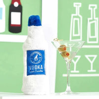 Peluche Vodka pour chien 🍸 – Happy Hour Crusherz – ZippyPaws