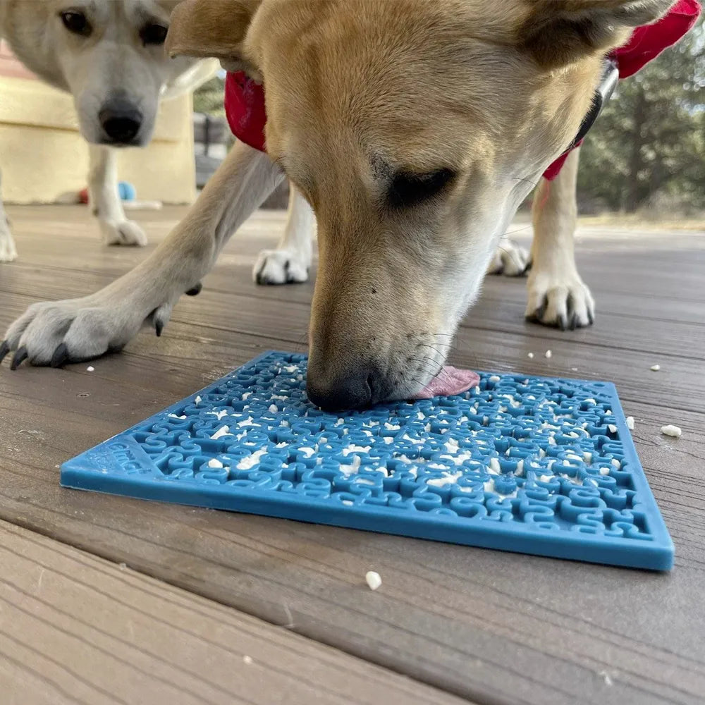 Tapis de léchage Puzzle – eMat pour chien – Sodapup®