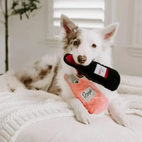 Peluche Rosé pour chien 🍷 – Happy Hour Crusherz – ZippyPaws