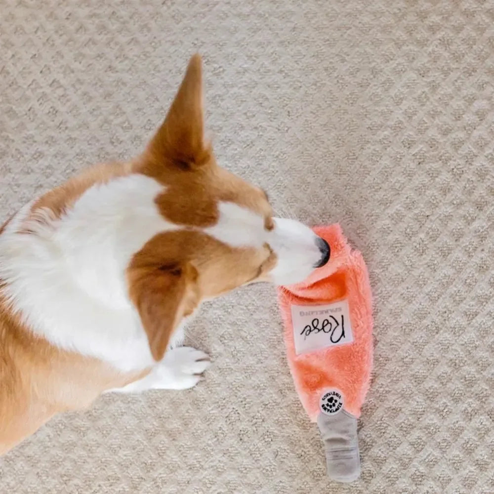 Peluche Rosé pour chien 🍷 – Happy Hour Crusherz – ZippyPaws