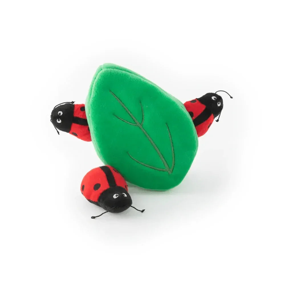 peluche de flair coccinelle feuille
